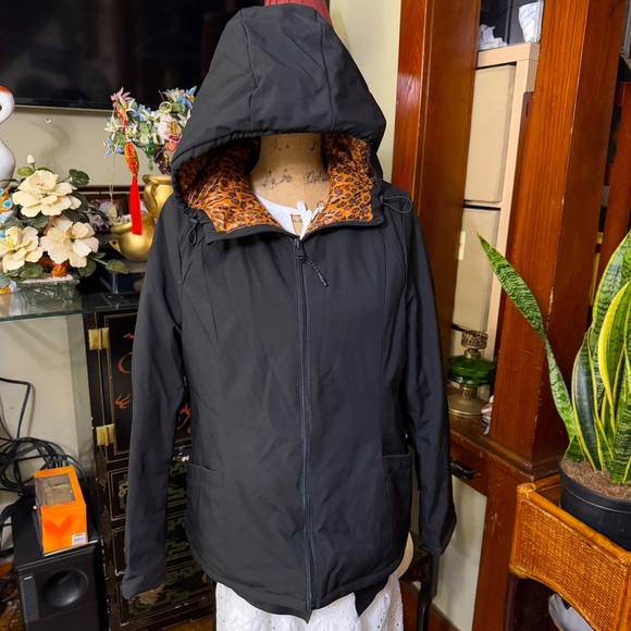 🔥Reduced🔥ColeHaan Zero Grand Black Women’s Jacket Short size Large - Picture 1 of 16